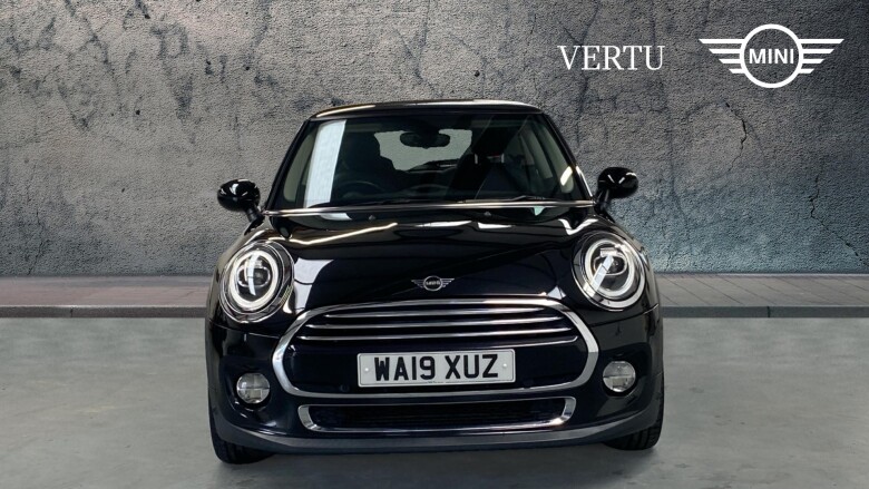 MINI Hatchback 1.5 Cooper Exclusive II 3dr Petrol Hatchback